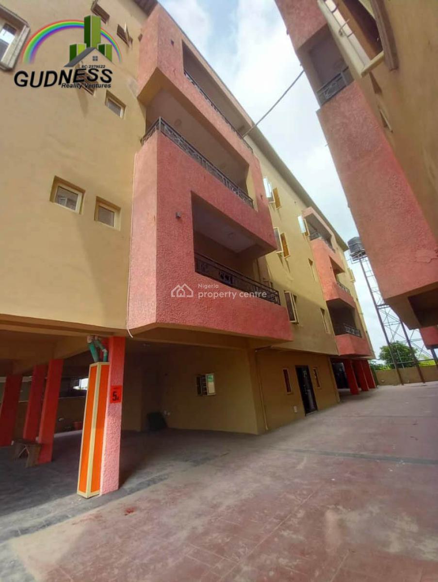 3 Bedroom Flat with Bq, Ajah, Lagos, Flat / Apartment for Rent
