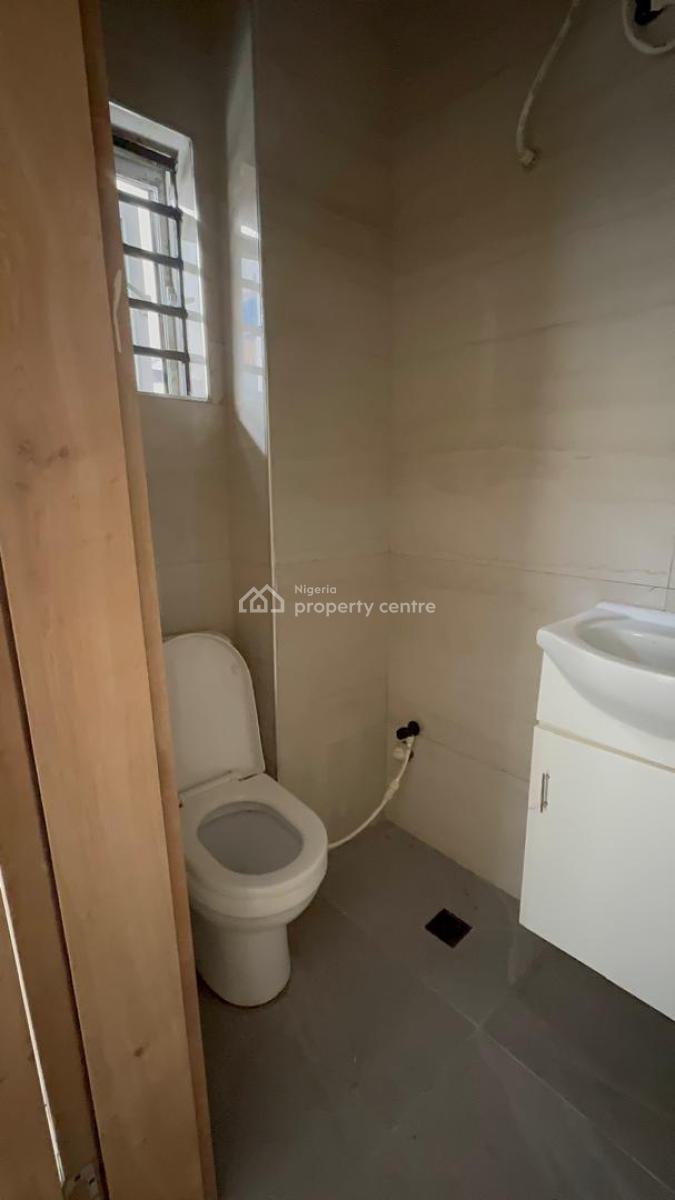 Lovely 3 Bedroom Maisonette with Bq, in an Estate Close to Nike Art Gallery, Lekki, Lagos, Flat / Apartment for Sale