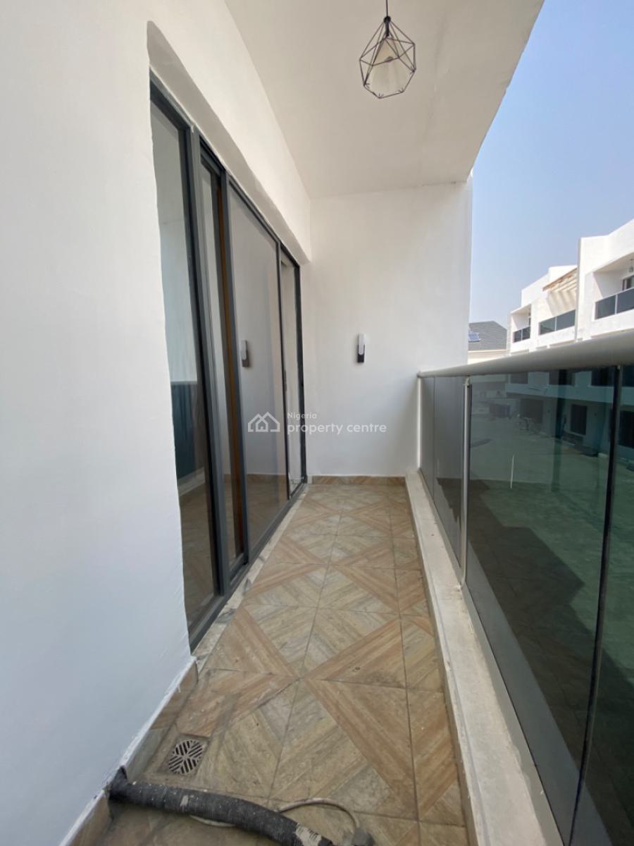 4bedroom Terrace  Duplex with Spacious Rooms, Off Orchid Road, Lekki Phase 2, Lekki, Lagos, Terraced Duplex for Sale