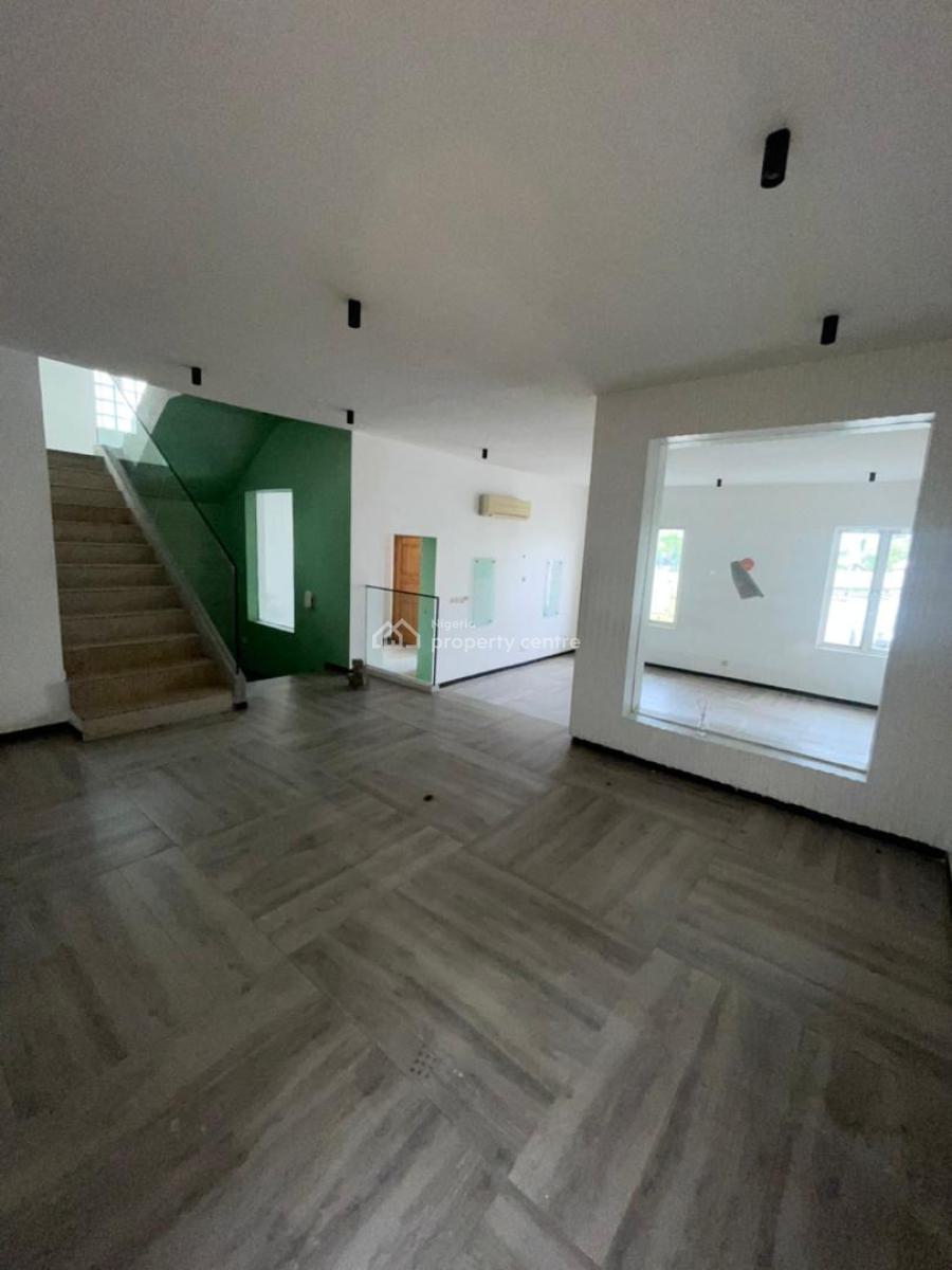 Spacious 5bedroom Semi Detached Duplex + Bq, Admiralty Road, Lekki Phase 1, Lekki, Lagos, Lekki Phase 1, Lekki, Lagos, Semi-detached Duplex for Rent