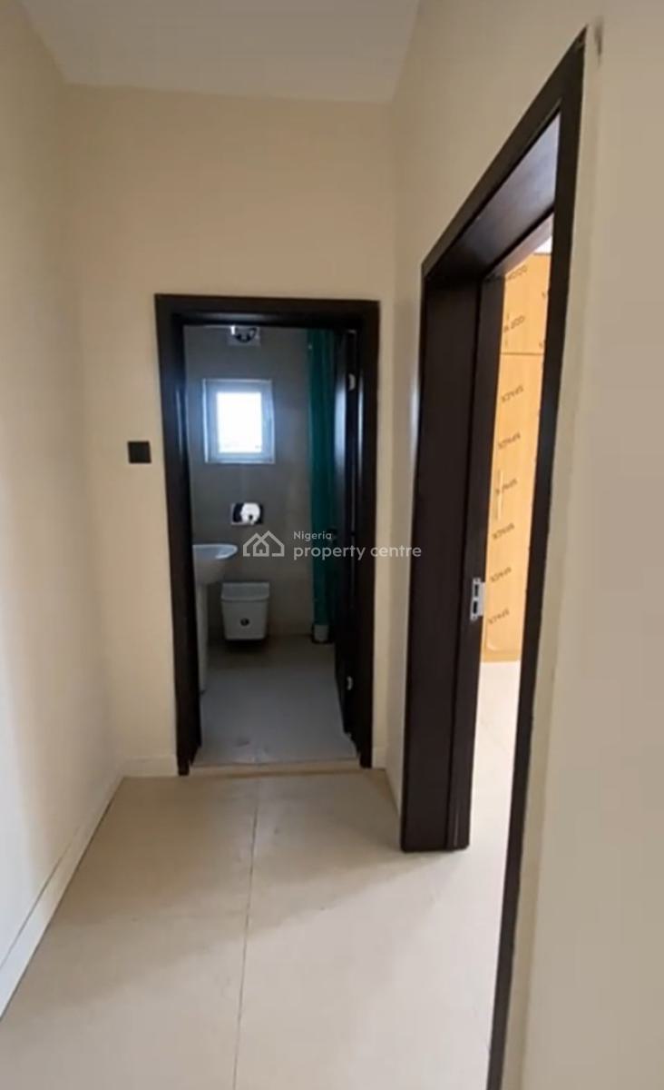 Serviced  1- Bedroom Apartment with Open Plan Kitchen { Video}, By Enyo Filling Station, Ikate, Lekki, Lagos, Mini Flat (room and Parlour) for Rent