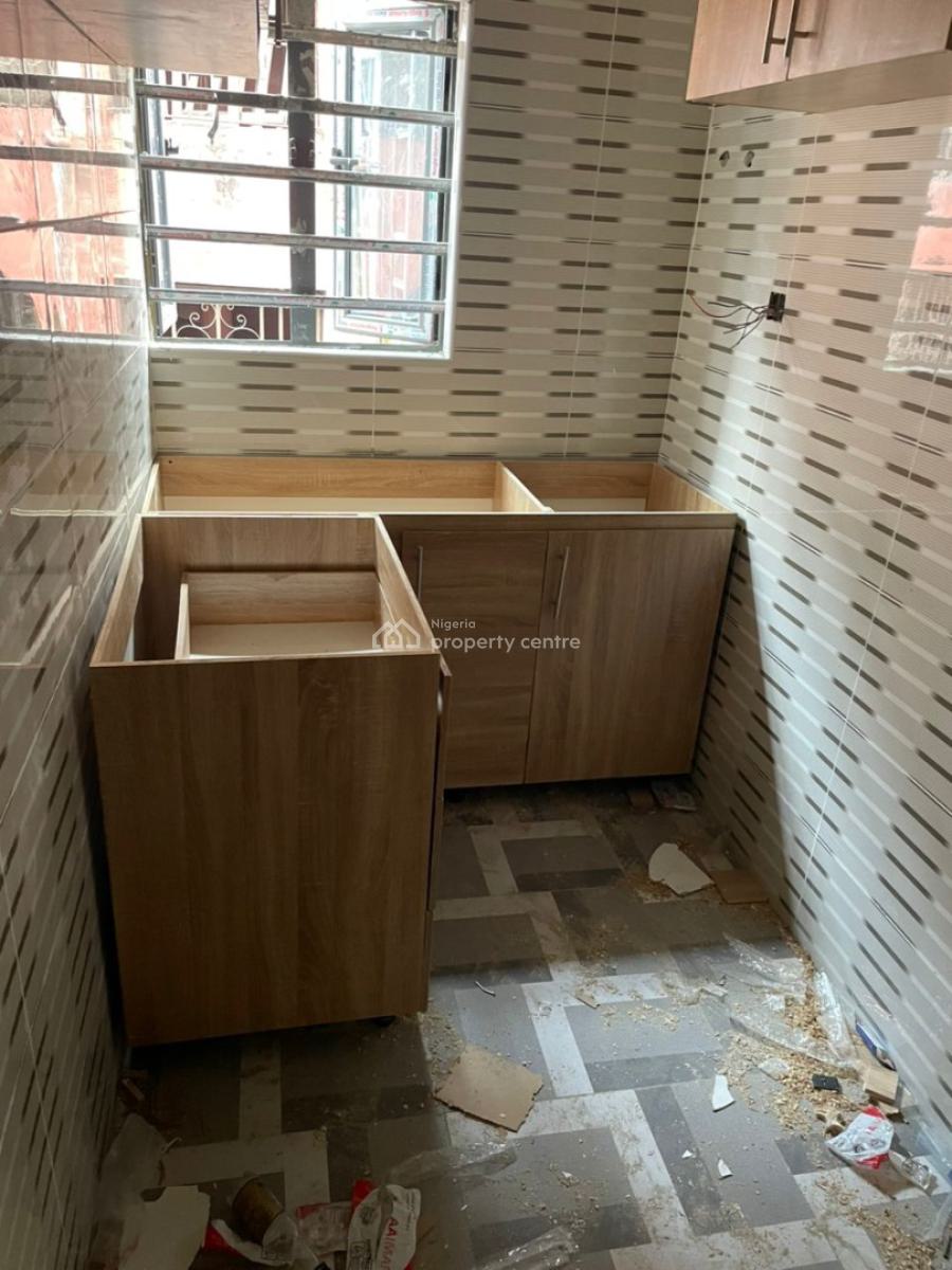 Executive & Lovely Miniflat /room Self Contained, Able -nla By Lead Way Insurance, Iponri, Surulere, Lagos, Mini Flat (room and Parlour) for Rent
