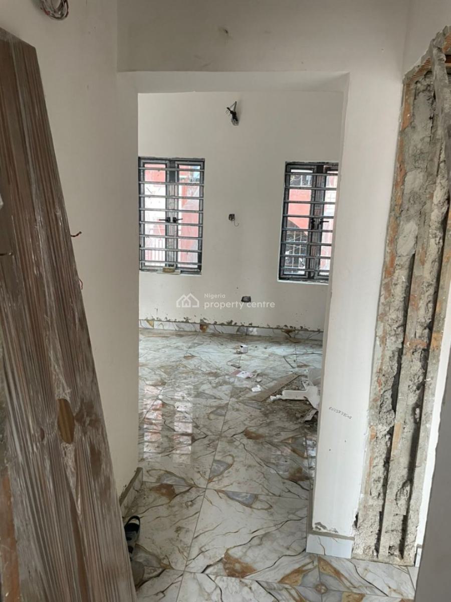 Executive & Lovely Miniflat /room Self Contained, Able -nla By Lead Way Insurance, Iponri, Surulere, Lagos, Mini Flat (room and Parlour) for Rent
