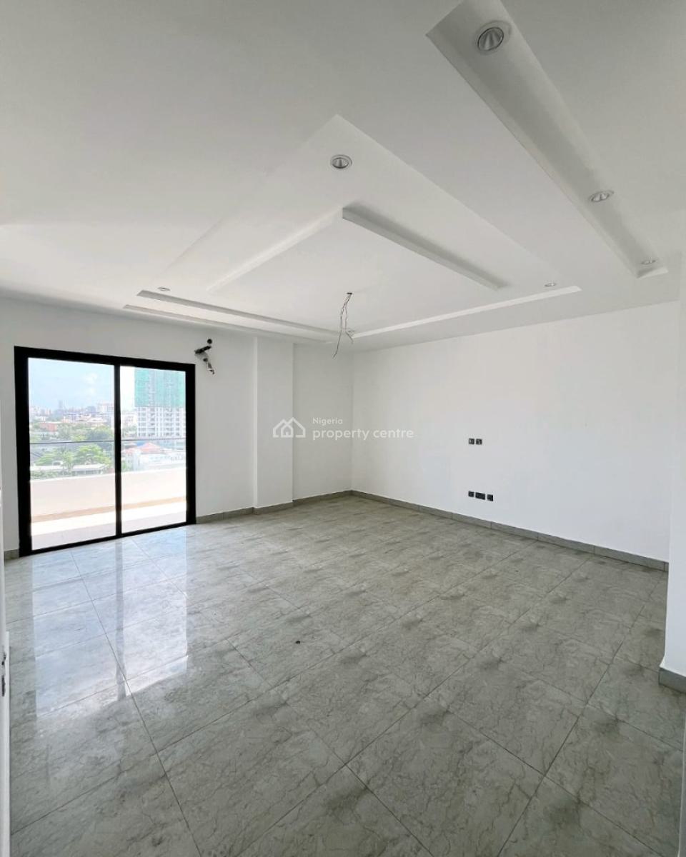 3 Bedroom Apartment with Bq Location: Banana Island Road Ikoyi, Lagos, Banana Island Road, Banana Island, Ikoyi, Lagos, House for Rent