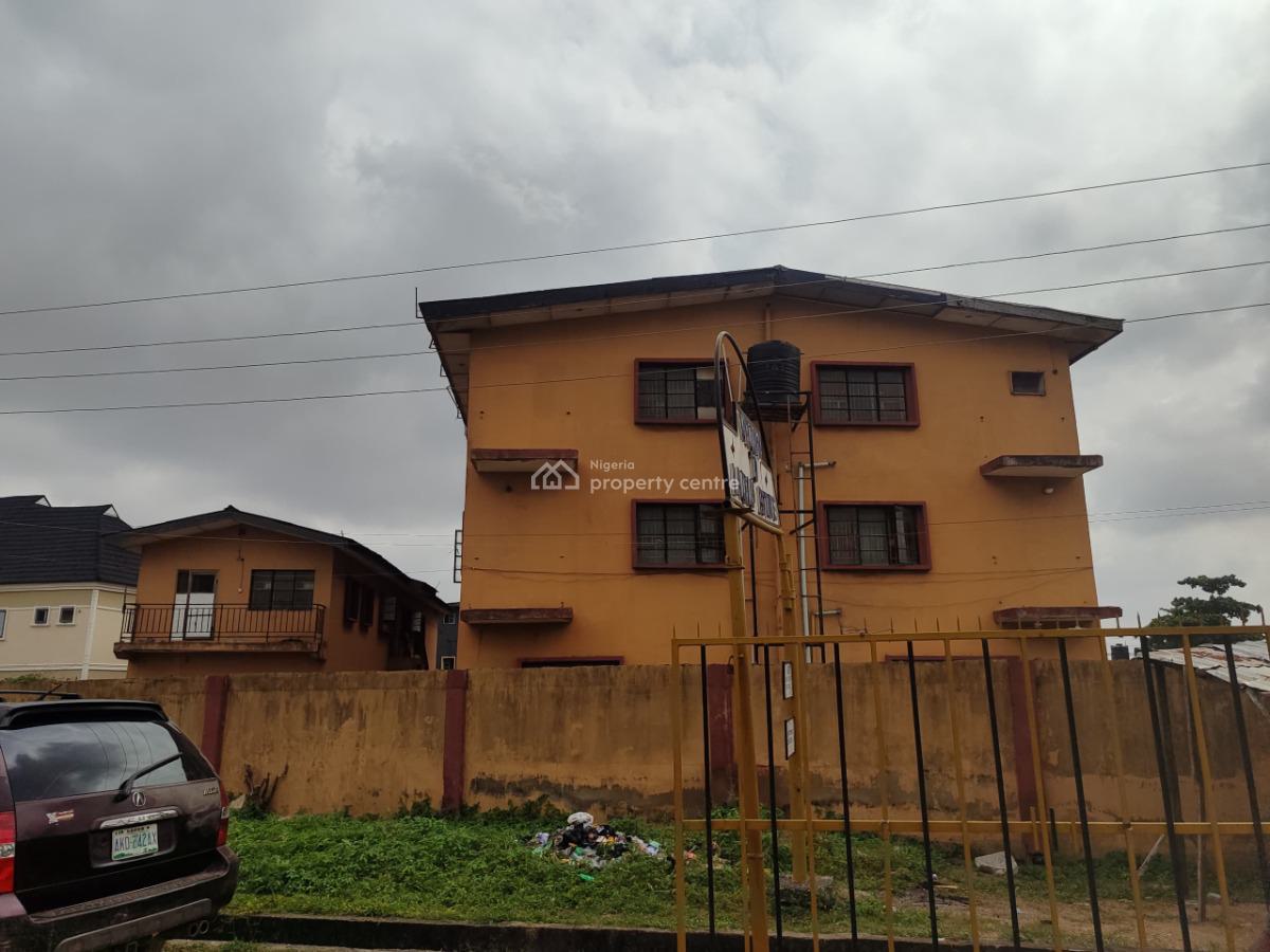 a 3-storey of 6 Block of 3-bed, Ganiyu Bello Street Felele, Challenge, Ibadan, Oyo, Block of Flats for Sale