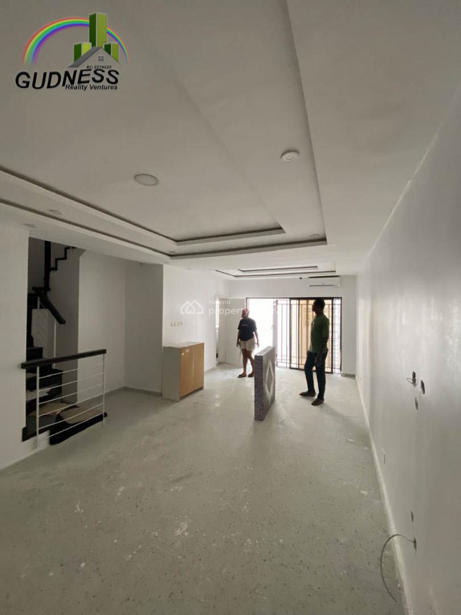 4 Bedroom Self-serviced Terrace, Victoria Island (vi), Lagos, Flat / Apartment for Rent