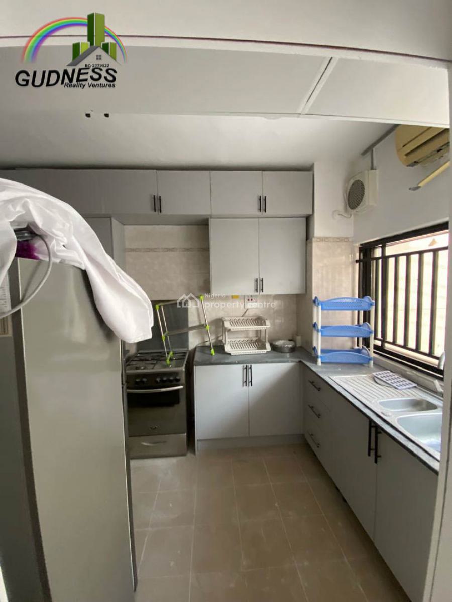 4 Bedroom Self-serviced Terrace, Victoria Island (vi), Lagos, Flat / Apartment for Rent