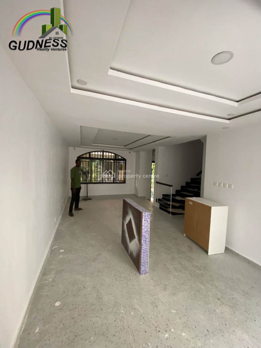 4 Bedroom Self-serviced Terrace, Victoria Island (vi), Lagos, Flat / Apartment for Rent
