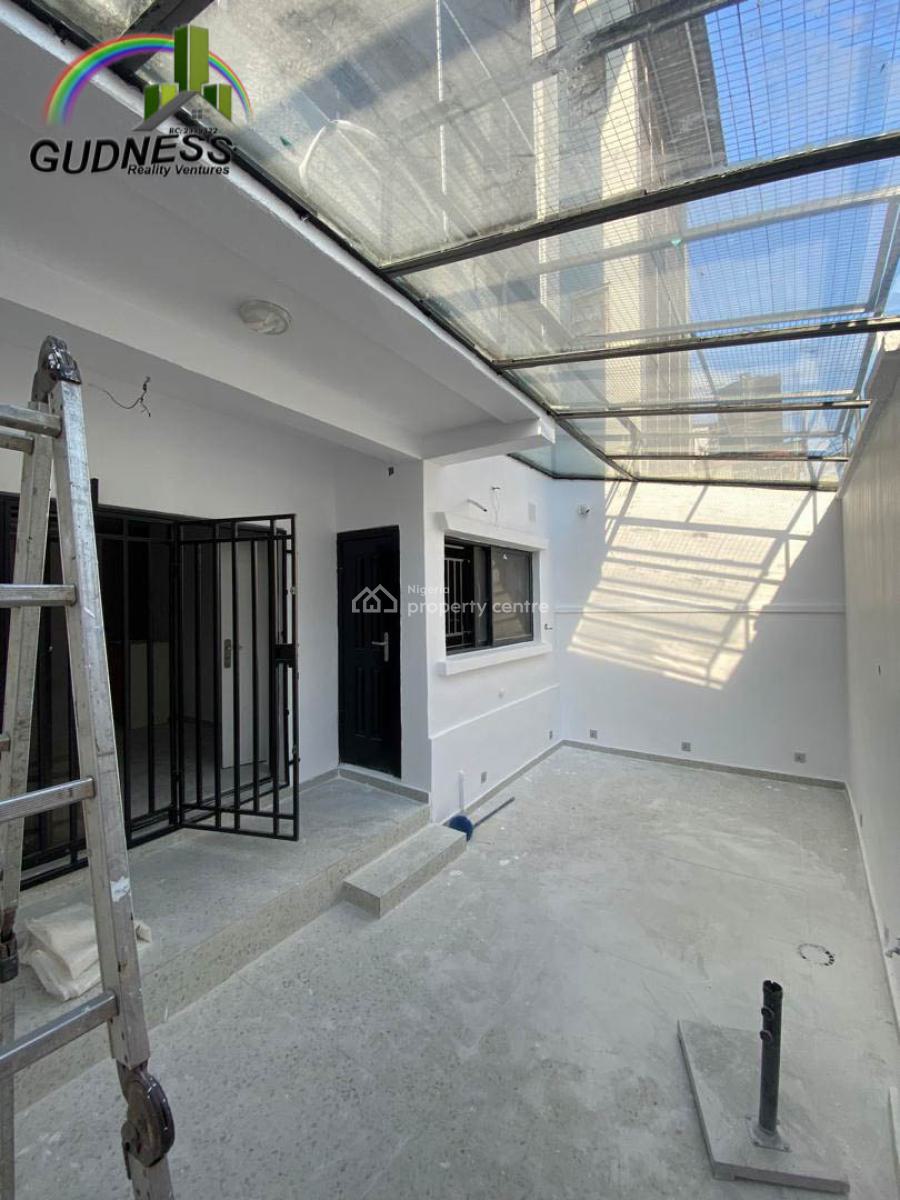 4 Bedroom Self-serviced Terrace, Victoria Island (vi), Lagos, Flat / Apartment for Rent