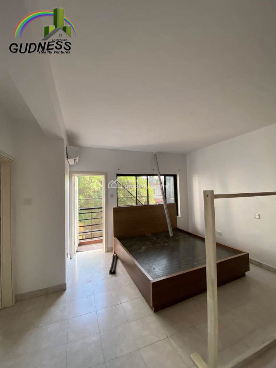4 Bedroom Self-serviced Terrace, Victoria Island (vi), Lagos, Flat / Apartment for Rent