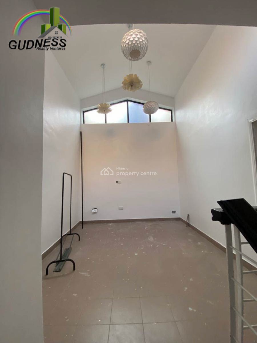 4 Bedroom Self-serviced Terrace, Victoria Island (vi), Lagos, Flat / Apartment for Rent