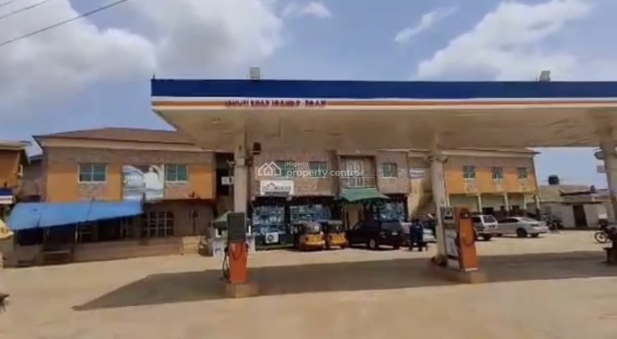 Well Maintained Filling Station, Ishuti Road, Igando, Alimosho, Lagos, Filling Station for Sale