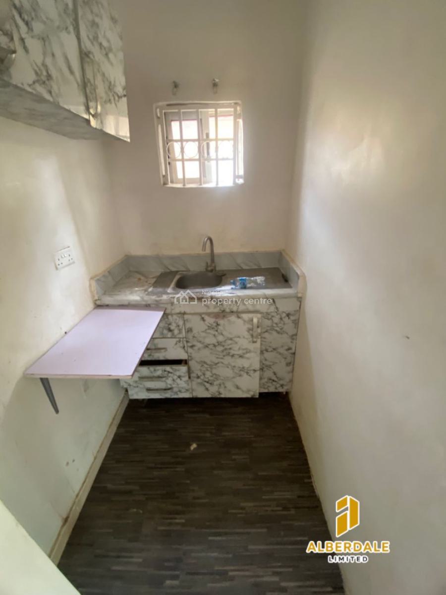 Luxury Self-contain, Lekki Phase 1, Lekki, Lagos, Self Contain (single Rooms) for Rent