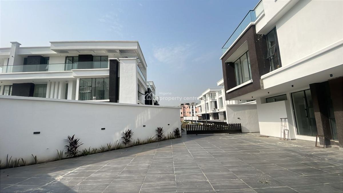 Fully Detached Homes, Each Featuring Exquisite Amenities Such As a Gym, Arcadia, Osapa, Lekki, Lagos, Detached Duplex for Sale