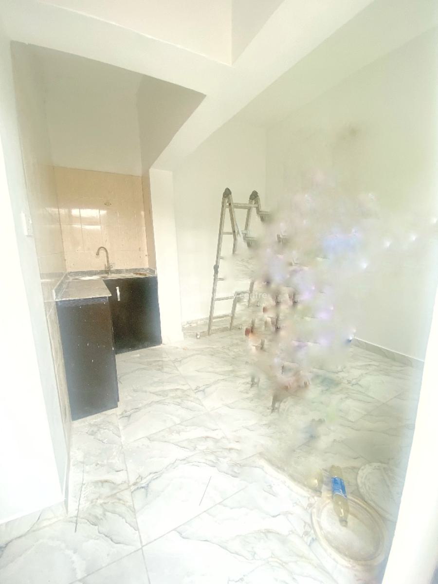 Luxury Mini Flat, Omole Phase 2, Ikeja, Lagos, Mini Flat (room and Parlour) for Rent
