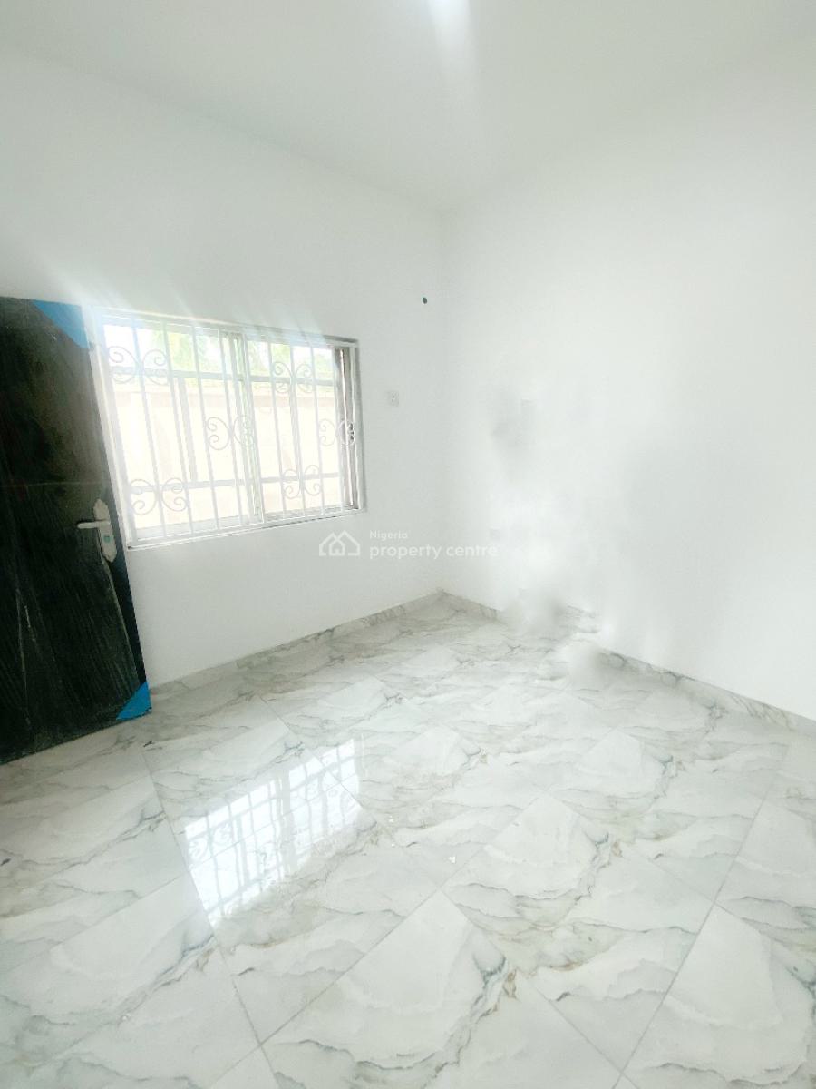 Luxury Mini Flat, Omole Phase 2, Ikeja, Lagos, Mini Flat (room and Parlour) for Rent