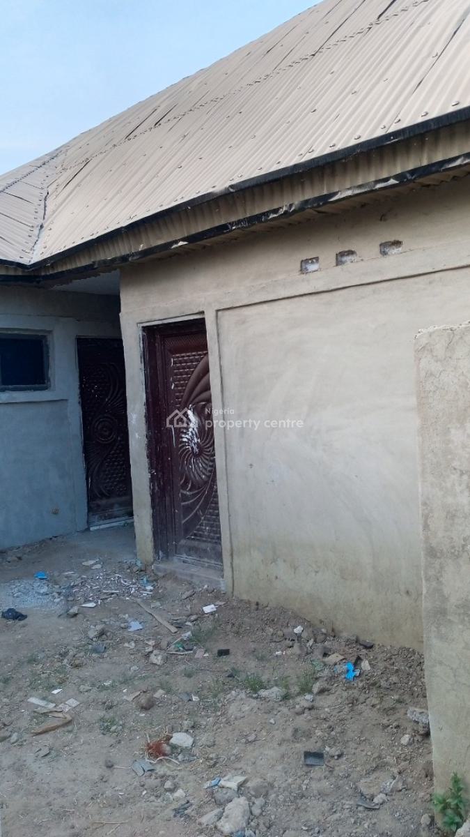 Newly Built Self Contain, Goza Primary, Goza, Lugbe District, Abuja, Self Contain (single Rooms) for Rent