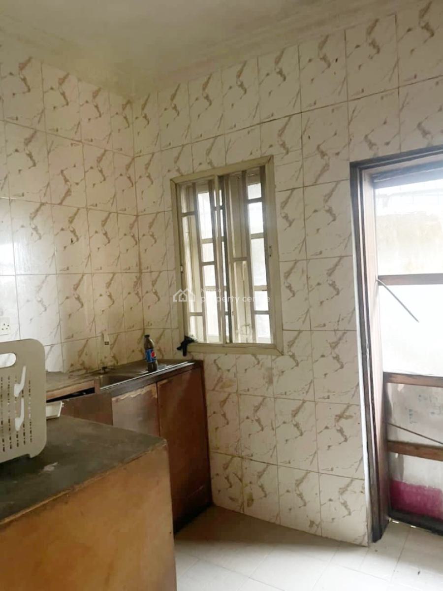 Luxury 3 Bedroom Flat, Gra Phase 1, Magodo, Lagos, Flat / Apartment for Rent
