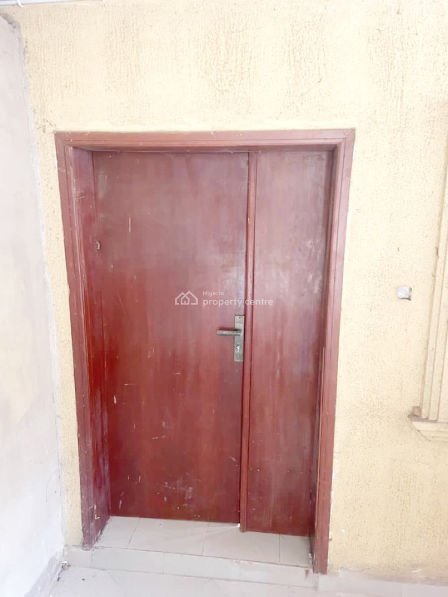 Luxury 3 Bedroom Flat, Gra Phase 1, Magodo, Lagos, Flat / Apartment for Rent