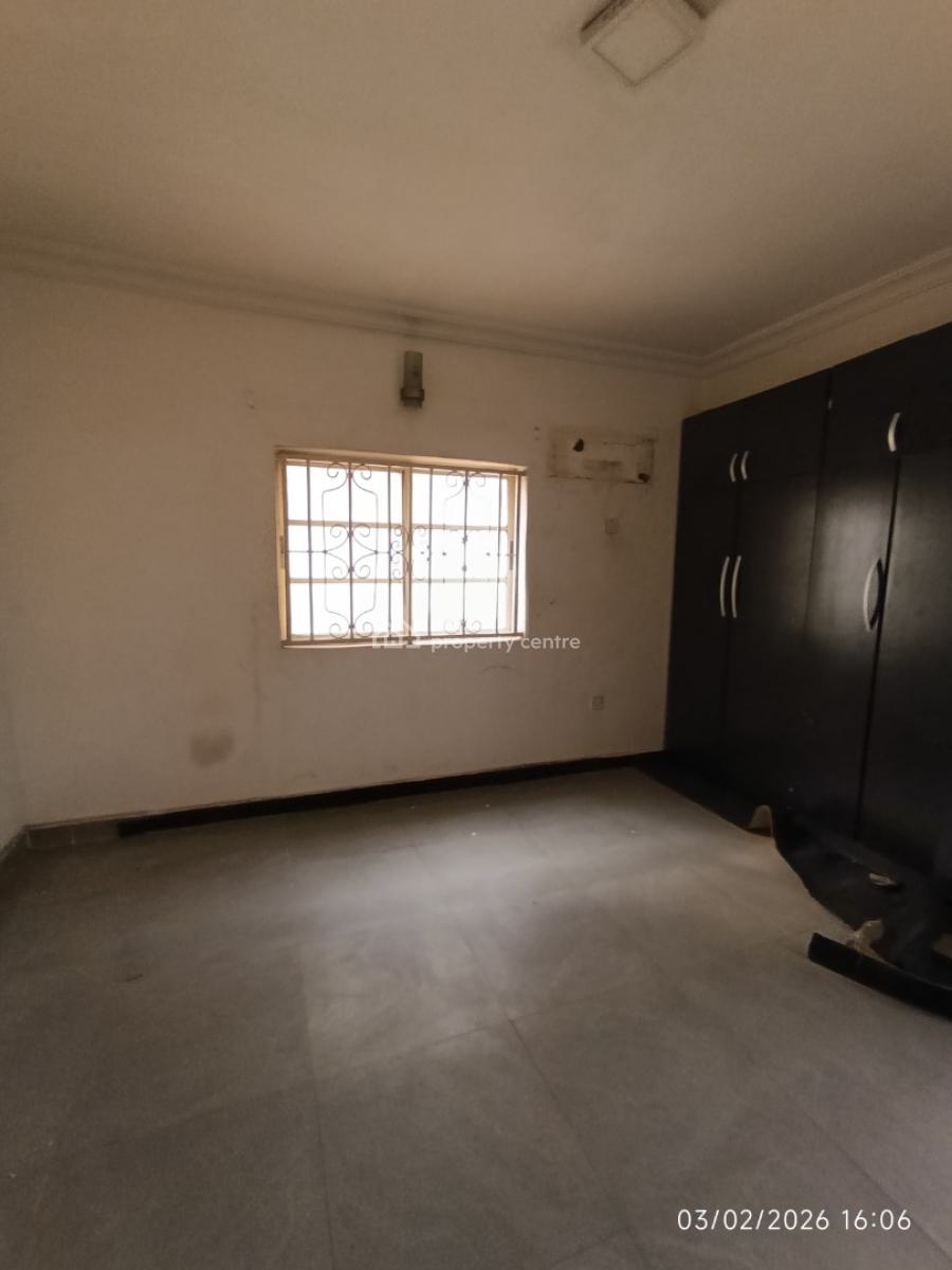 3bedroom Flat @ Utako, Wuye Main Very Close to Utako, Wuye, Abuja, Flat / Apartment for Rent