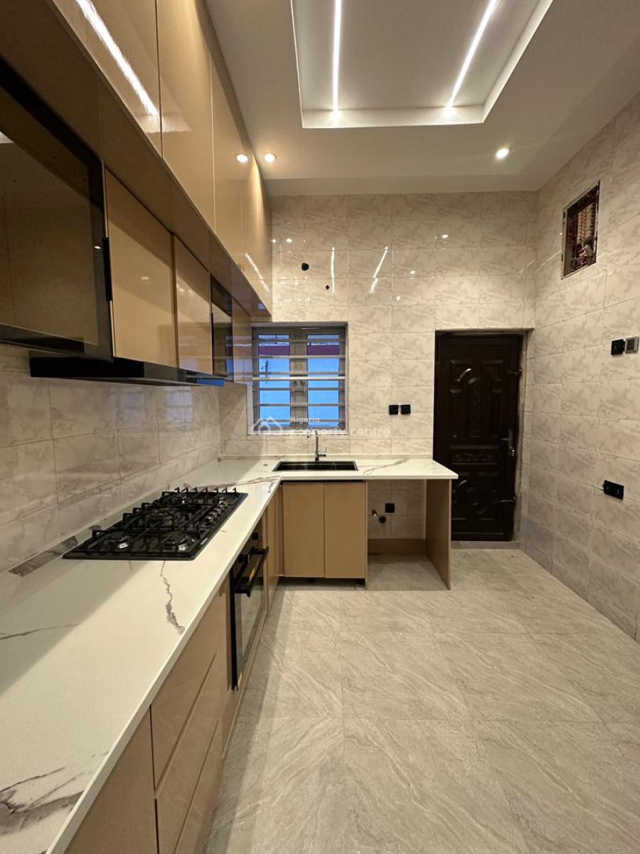 Well-built Luxury Spacious 4 Bedroom Terrace Duplex, Orchid, Lekki, Lagos, Terraced Duplex for Sale