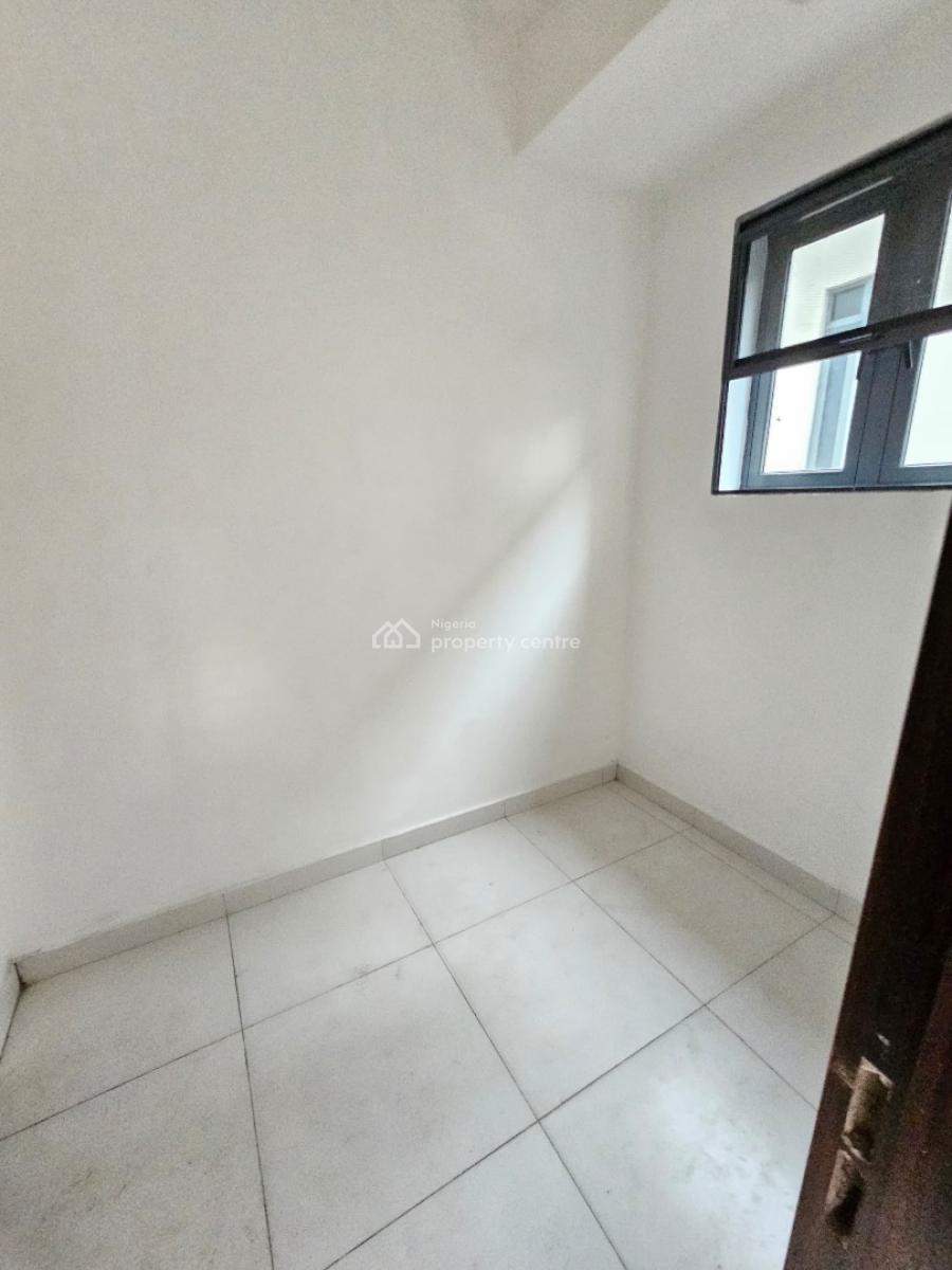 Well-built Luxury Spacious 2 Bedroom Apartment with a Gym, Ikate, Ikate, Lekki, Lagos, Block of Flats for Sale