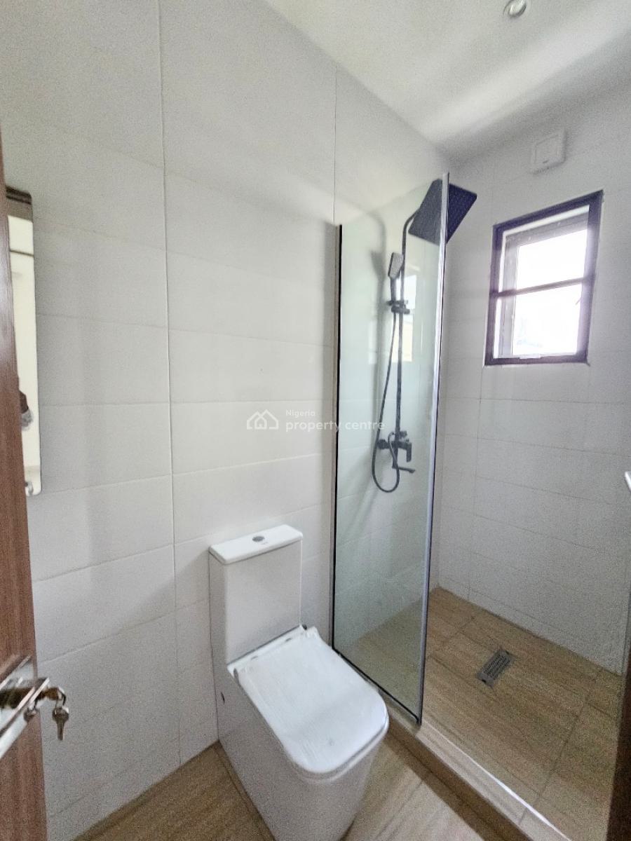 Well-built Luxury Spacious 2 Bedroom Apartment with a Gym, Ikate, Ikate, Lekki, Lagos, Block of Flats for Sale