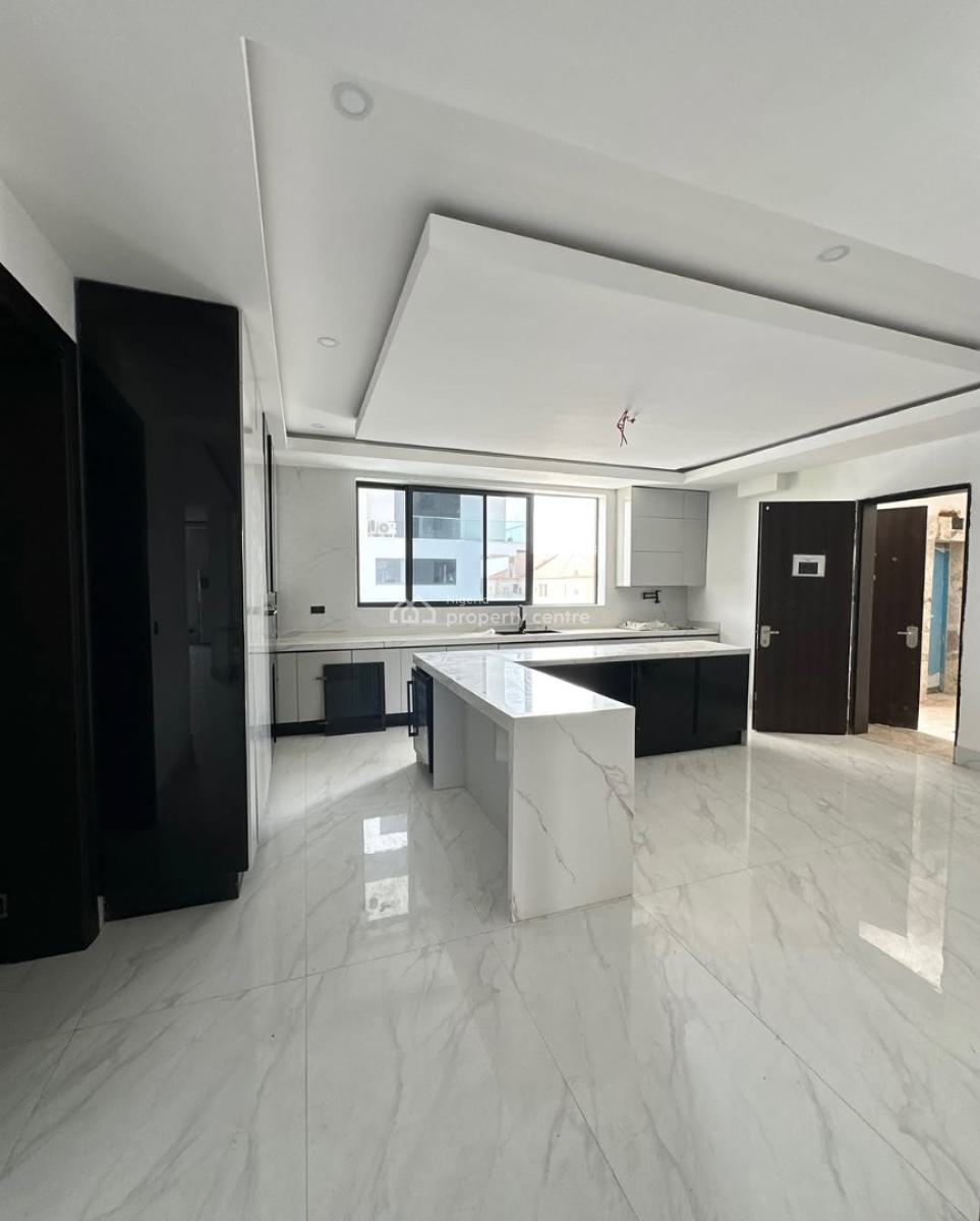 Luxury 4 Bedroom Maisonette, Ikoyi, Lagos, Block of Flats for Sale