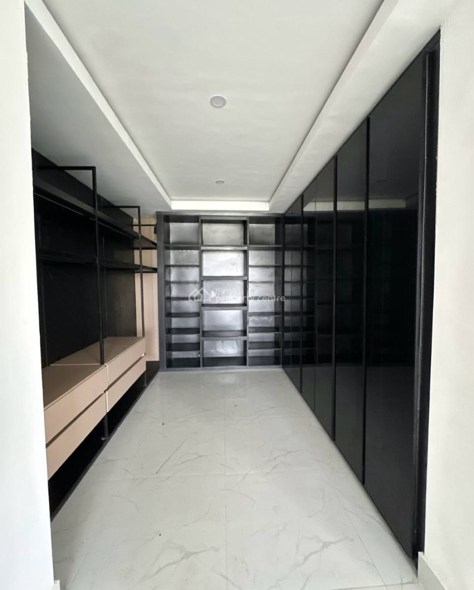 Luxury 4 Bedroom Maisonette, Ikoyi, Lagos, Block of Flats for Sale