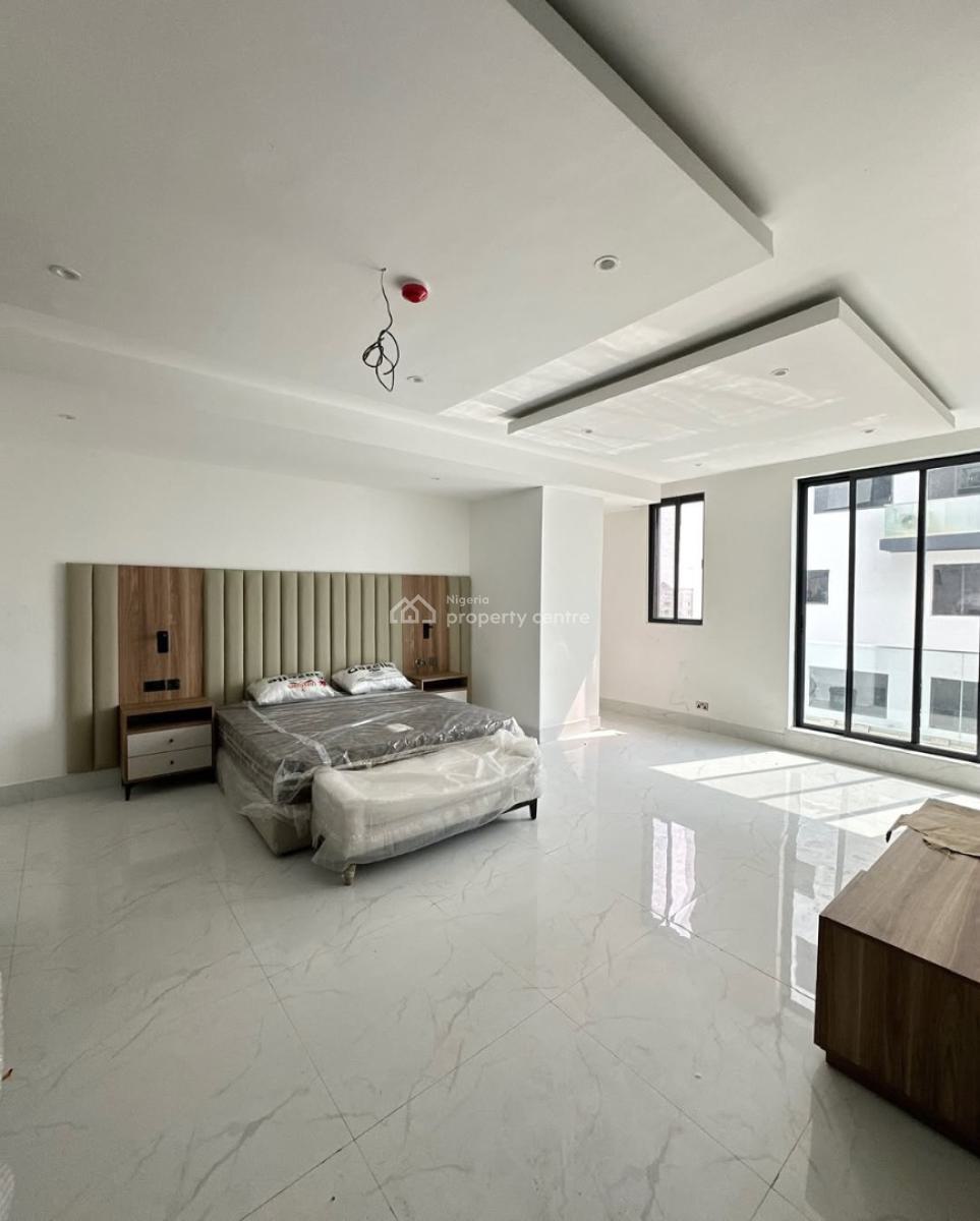 Luxury 4 Bedroom Maisonette, Ikoyi, Lagos, Block of Flats for Sale