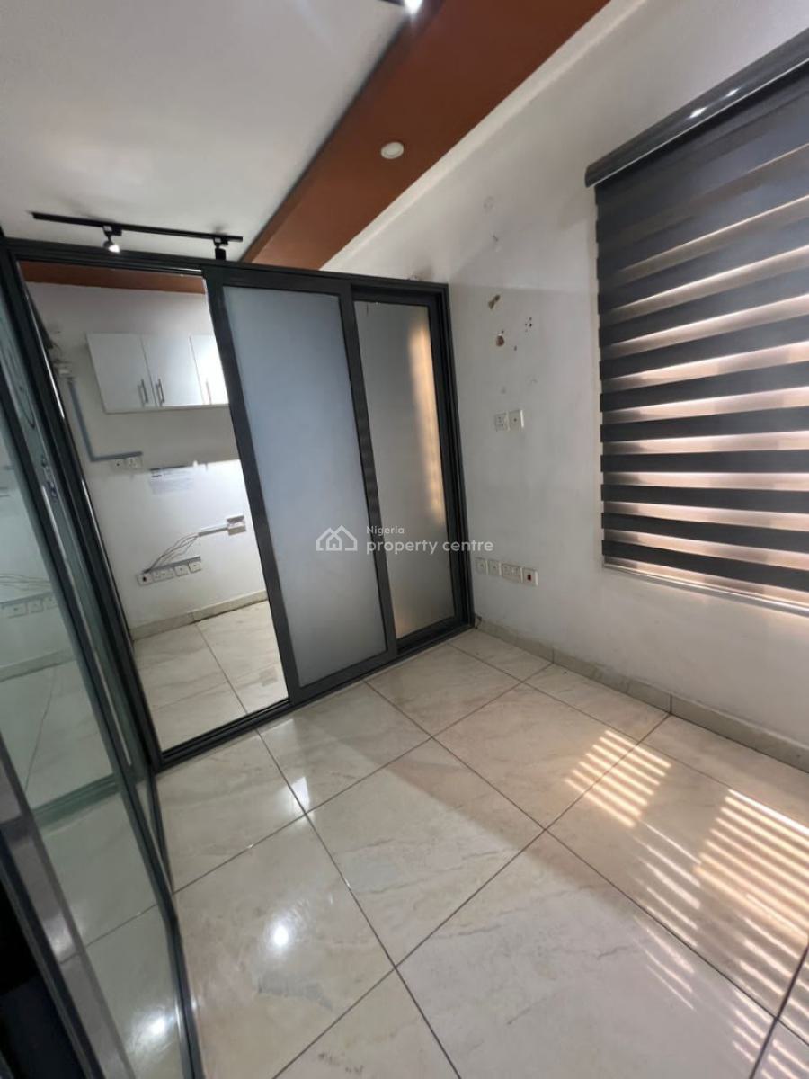 Neat & Spacious 2 Bedroom Office Space, Lekki Phase 1, Lekki Phase 1, Lekki, Lagos, Office Space for Rent