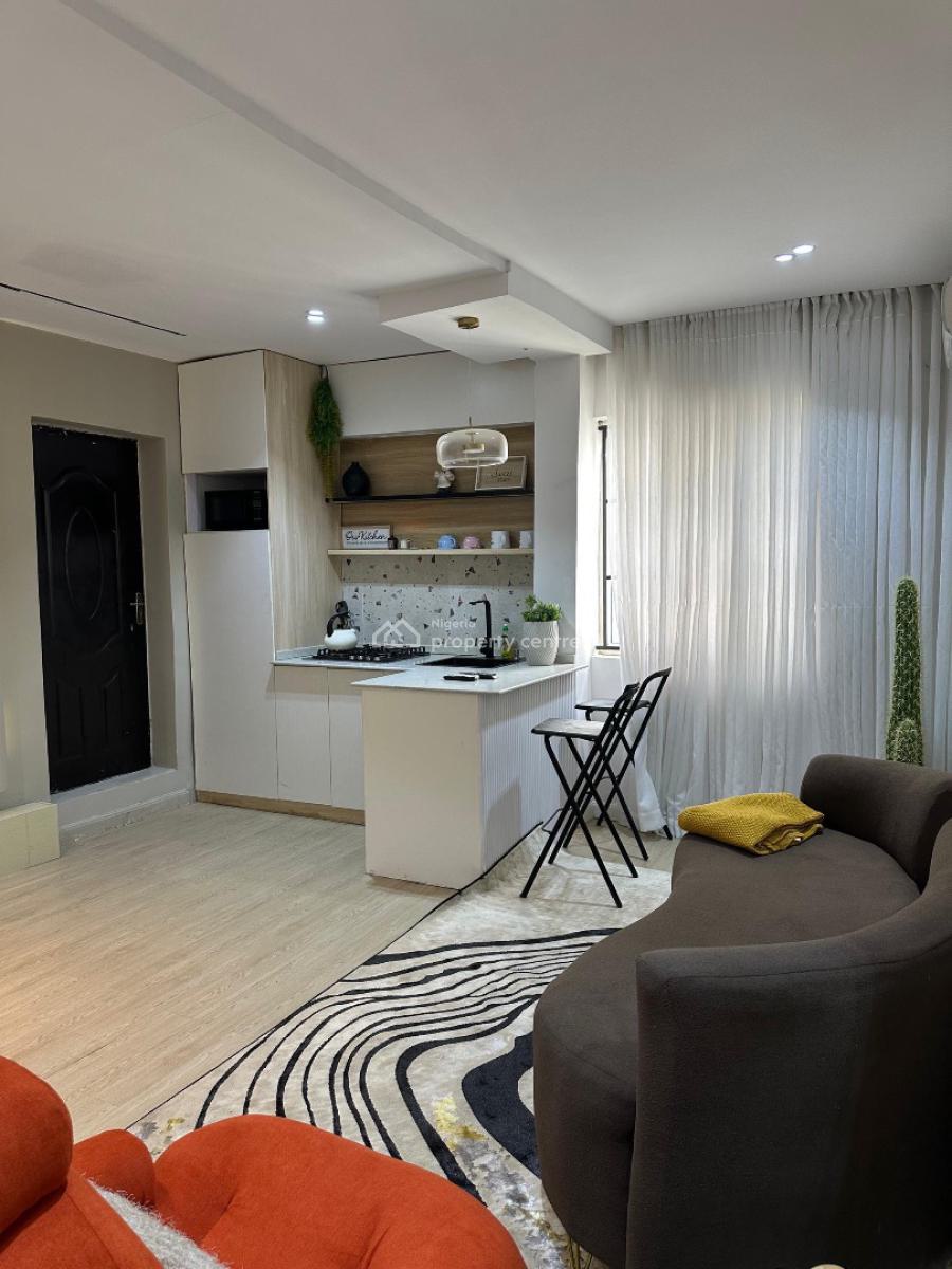 Spacious Furnished Mini Flat Apartment, Lekki Right, Lekki Phase 1, Lekki, Lagos, Mini Flat (room and Parlour) for Rent