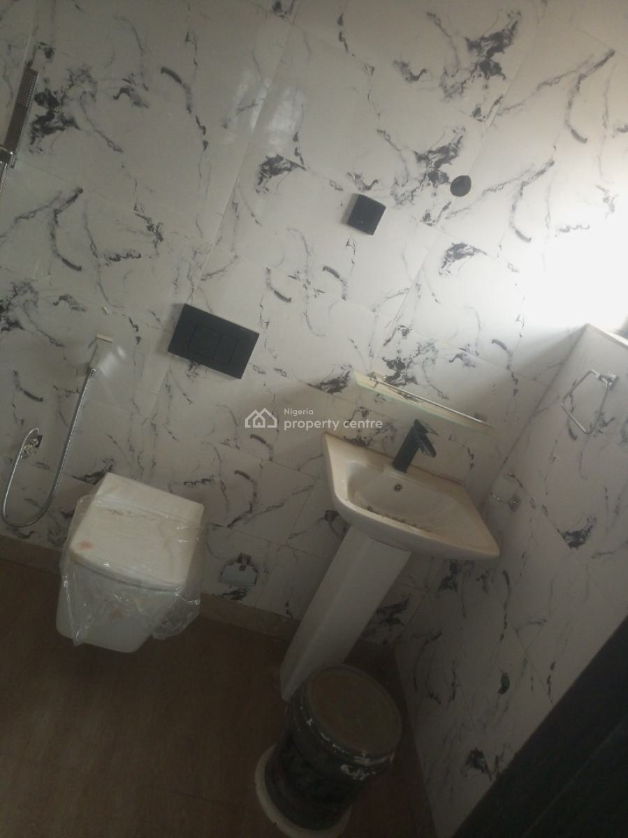 Luxury 4bedrooms Semi Detached Duplex with Bq in an Estate, Pension Board in an Estate, Fo1 Layout, Kubwa, Abuja, Semi-detached Duplex for Sale