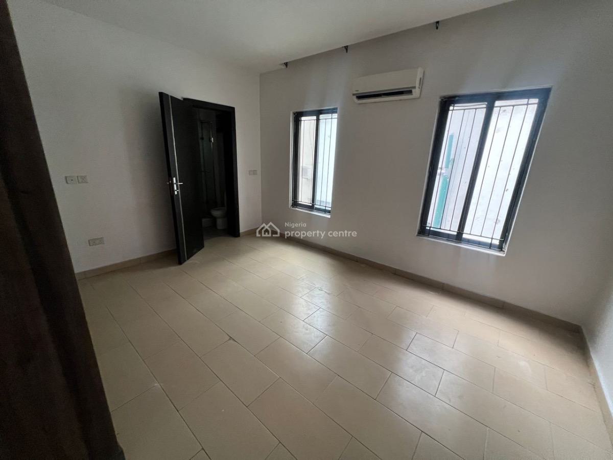 Luxury 3 Bedroom Apartment with a Bq on The 3rd Floor, Lekki Phase 1, Lekki, Lagos, Flat / Apartment for Rent