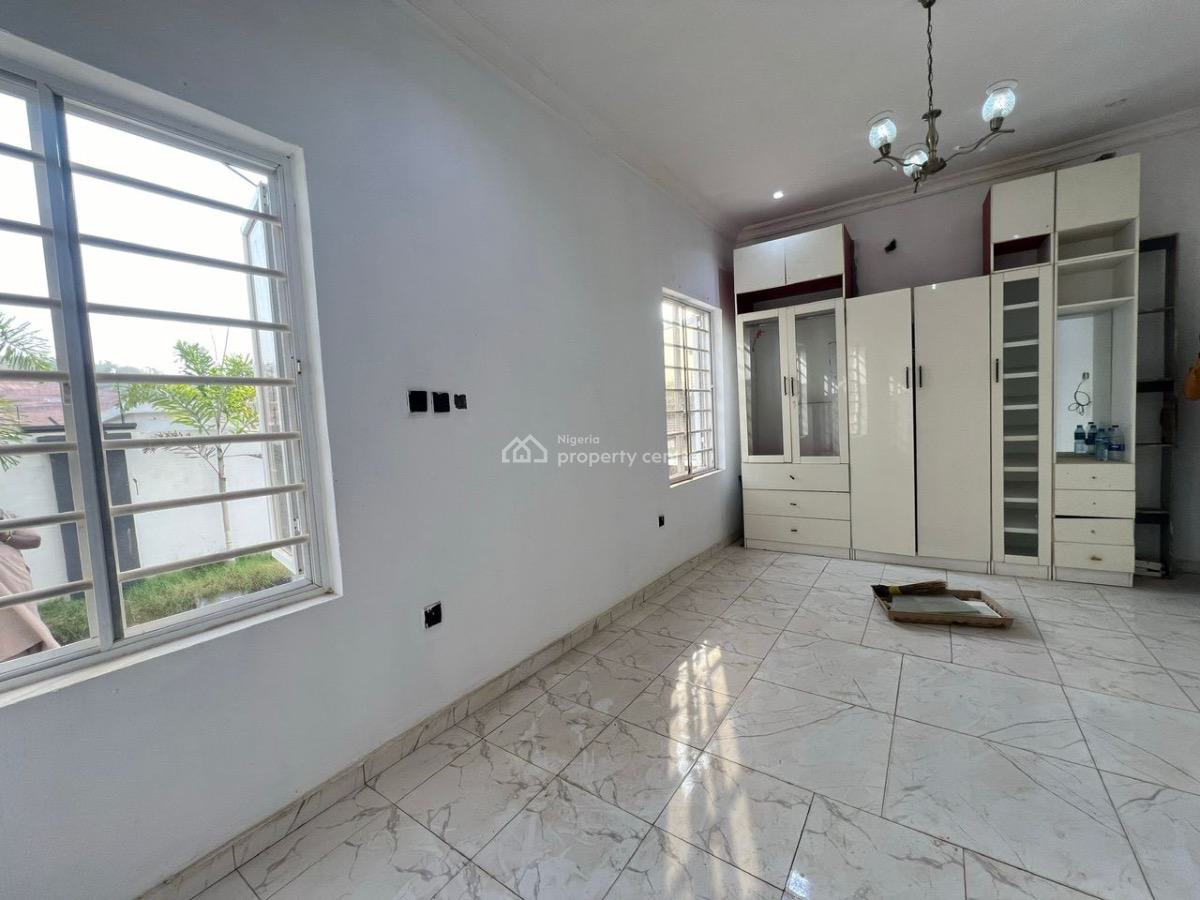 2bedroom Tarrece Duplex, Guzape, Guzape District, Abuja, Terraced Duplex for Rent