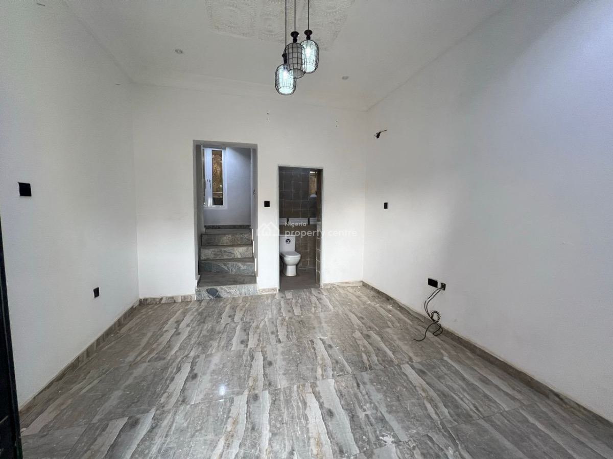 2bedroom Tarrece Duplex, Guzape, Guzape District, Abuja, Terraced Duplex for Rent