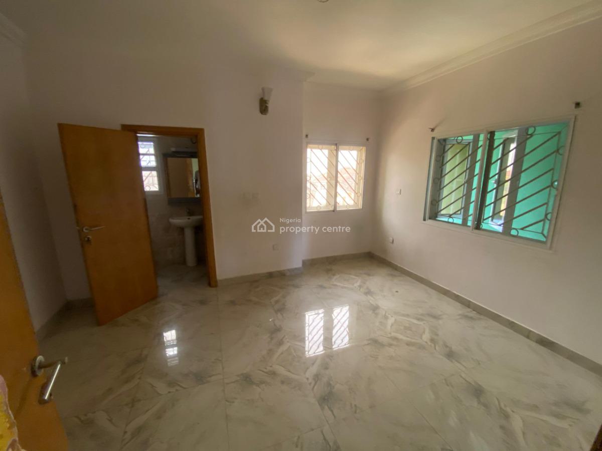 Well Maintained Serviced 4 Bedroom Terrace House, Canal West Estate, Osapa London, Osapa, Lekki, Lagos, Terraced Duplex for Rent
