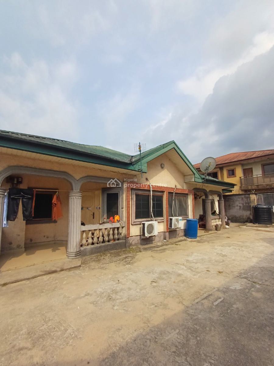 6 Flat Income Property, Alahaji Estate, Rumuodomaya, Port Harcourt, Rivers, Block of Flats for Sale