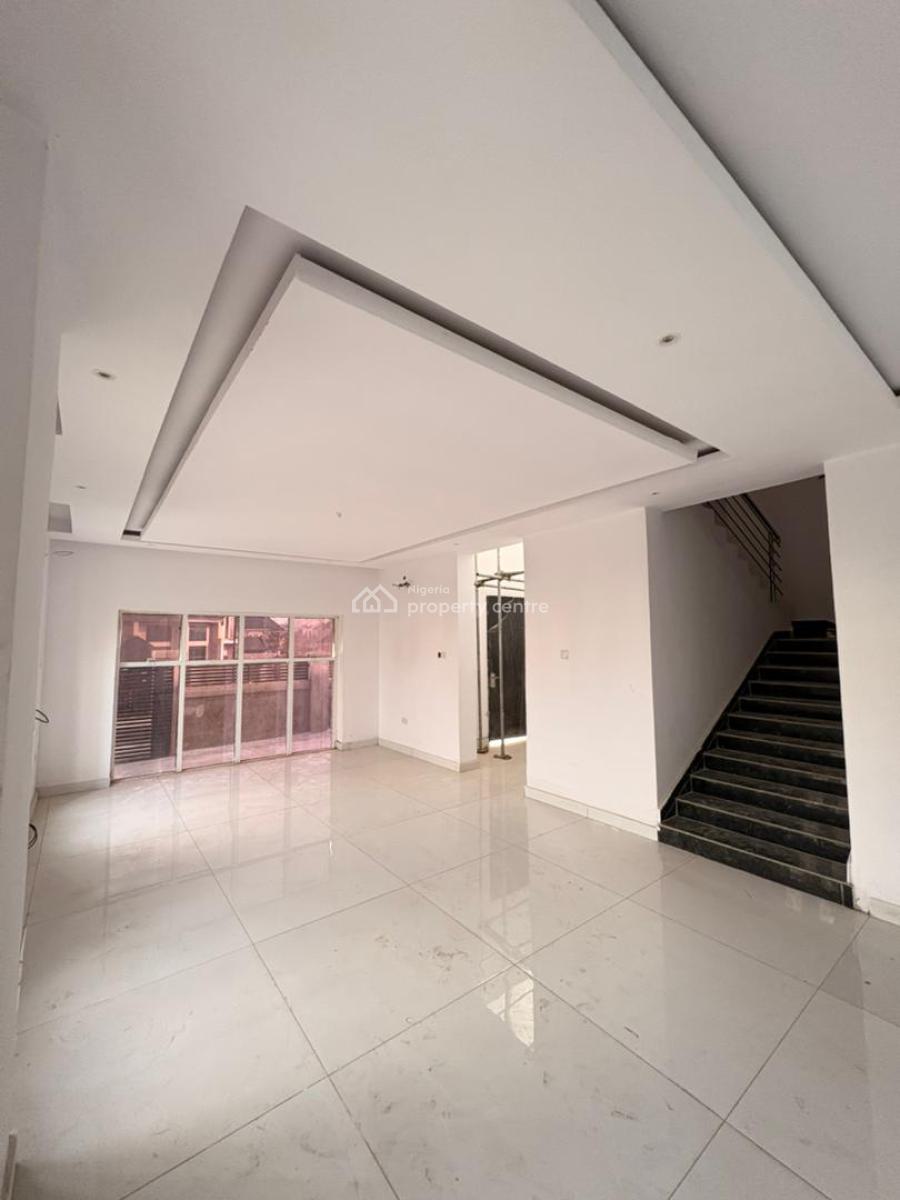 Fully Detached 4-bedroom Triplex with a Room Bq, Kolapo Ishola Gra, Akobo, Ibadan, Oyo, House for Sale