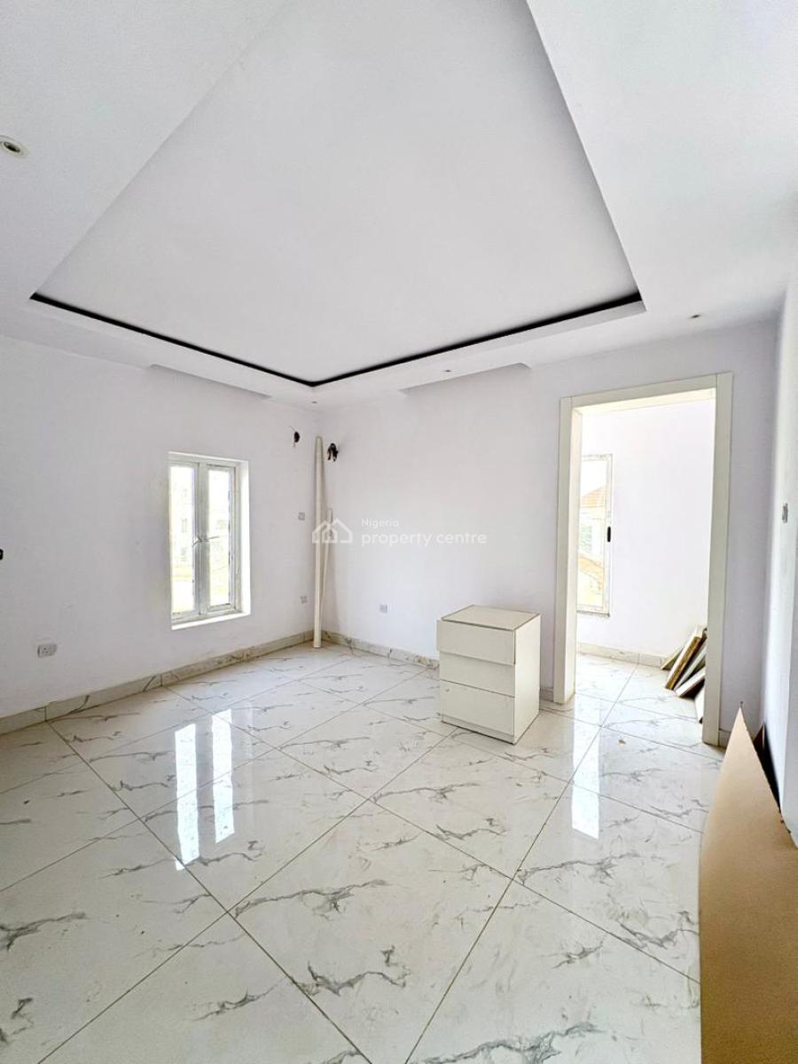 Fully Detached 4-bedroom Triplex with a Room Bq, Kolapo Ishola Gra, Akobo, Ibadan, Oyo, House for Sale