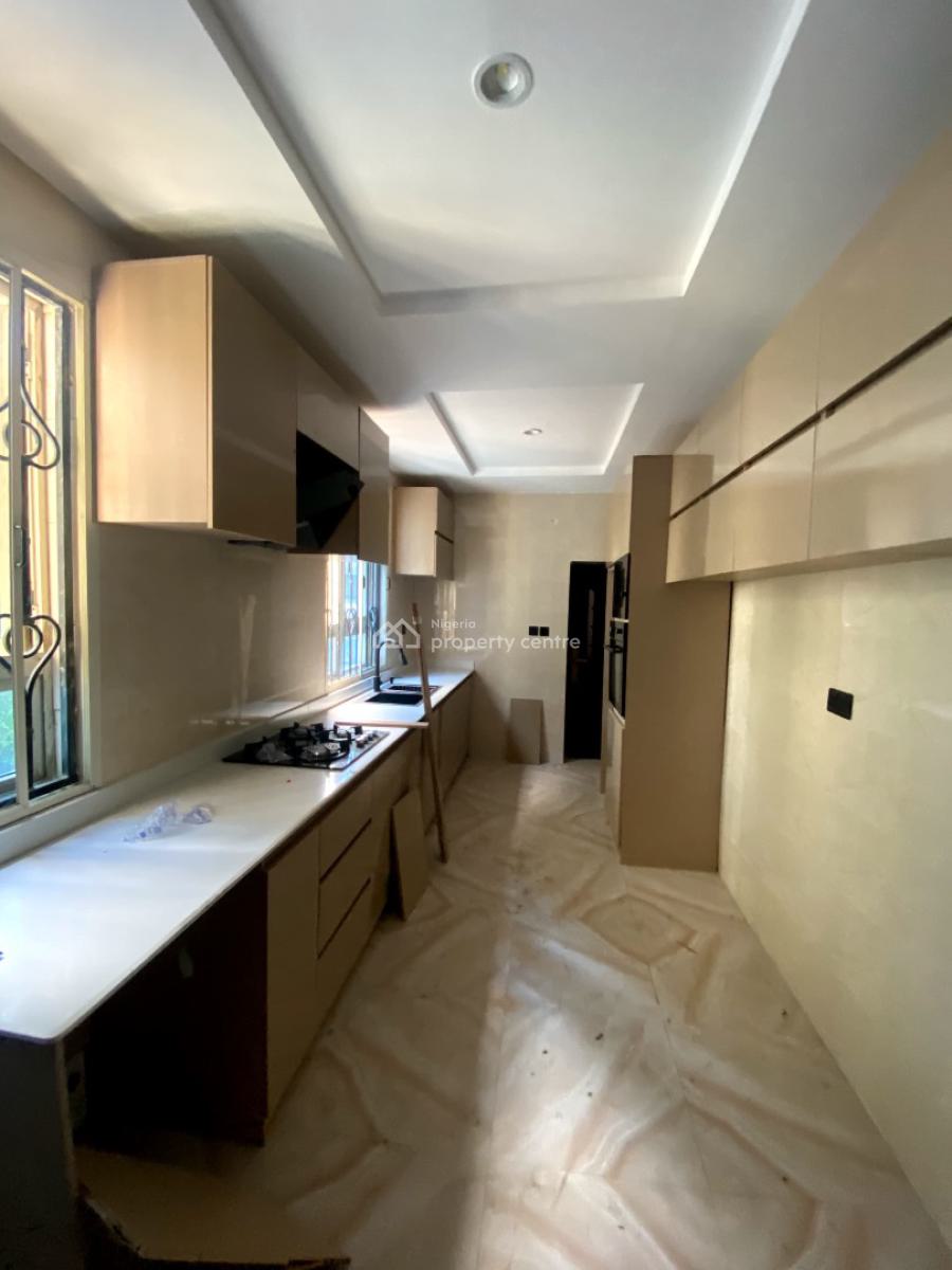 Lovely 2bedroom Apartment in a Secure Estate, Ikoyi, Lagos, Flat / Apartment for Rent