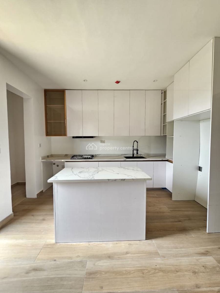 Spacious 2 Bedroom Apartment with a Gym in a Secure Estate, Ikate, Lekki, Lagos, Flat / Apartment for Sale