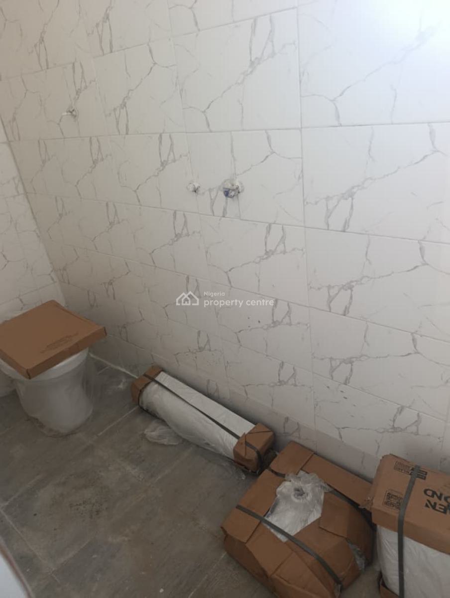 Luxury 2 Bedroom Apartment, Off Pedro Road, Pedro, Gbagada, Lagos, Flat / Apartment for Sale