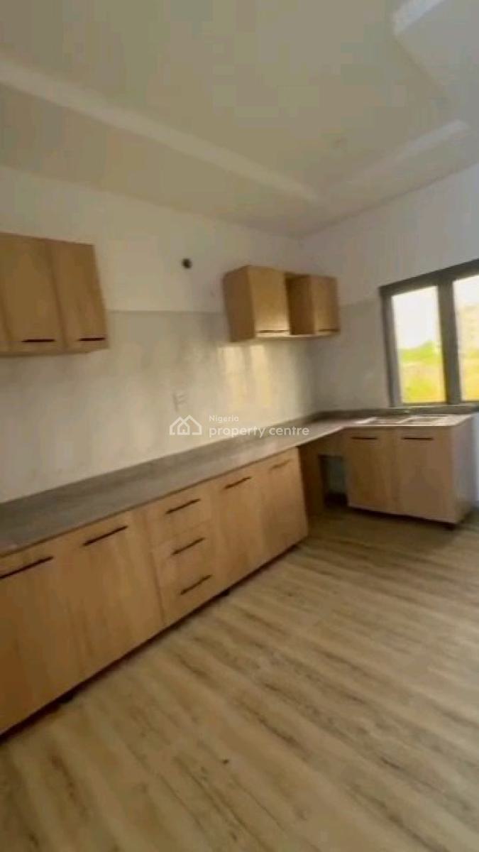 Luxury 2 Bedroom Apartment in a Secured Estate (upstairs), Monastery Road, Sangotedo, Ajah, Lagos, Flat / Apartment for Rent