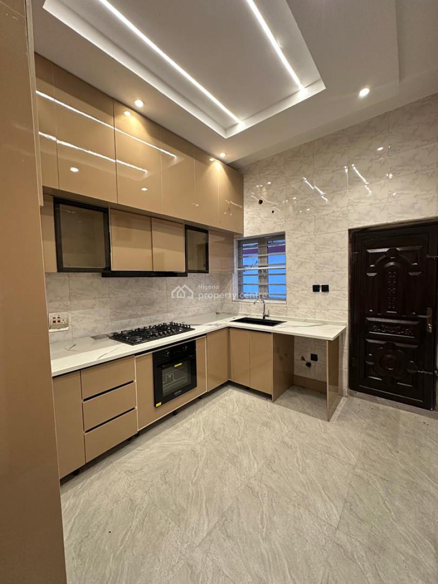 Luxury Spacious 4 Bedroom Terrace Duplex in a Secure Estate, Orchid, Lekki, Lagos, Terraced Duplex for Sale