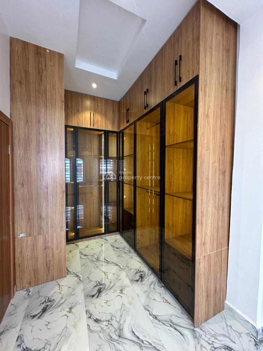 Luxury Spacious 4 Bedroom Terrace Duplex in a Secure Estate, Orchid, Lekki, Lagos, Terraced Duplex for Sale