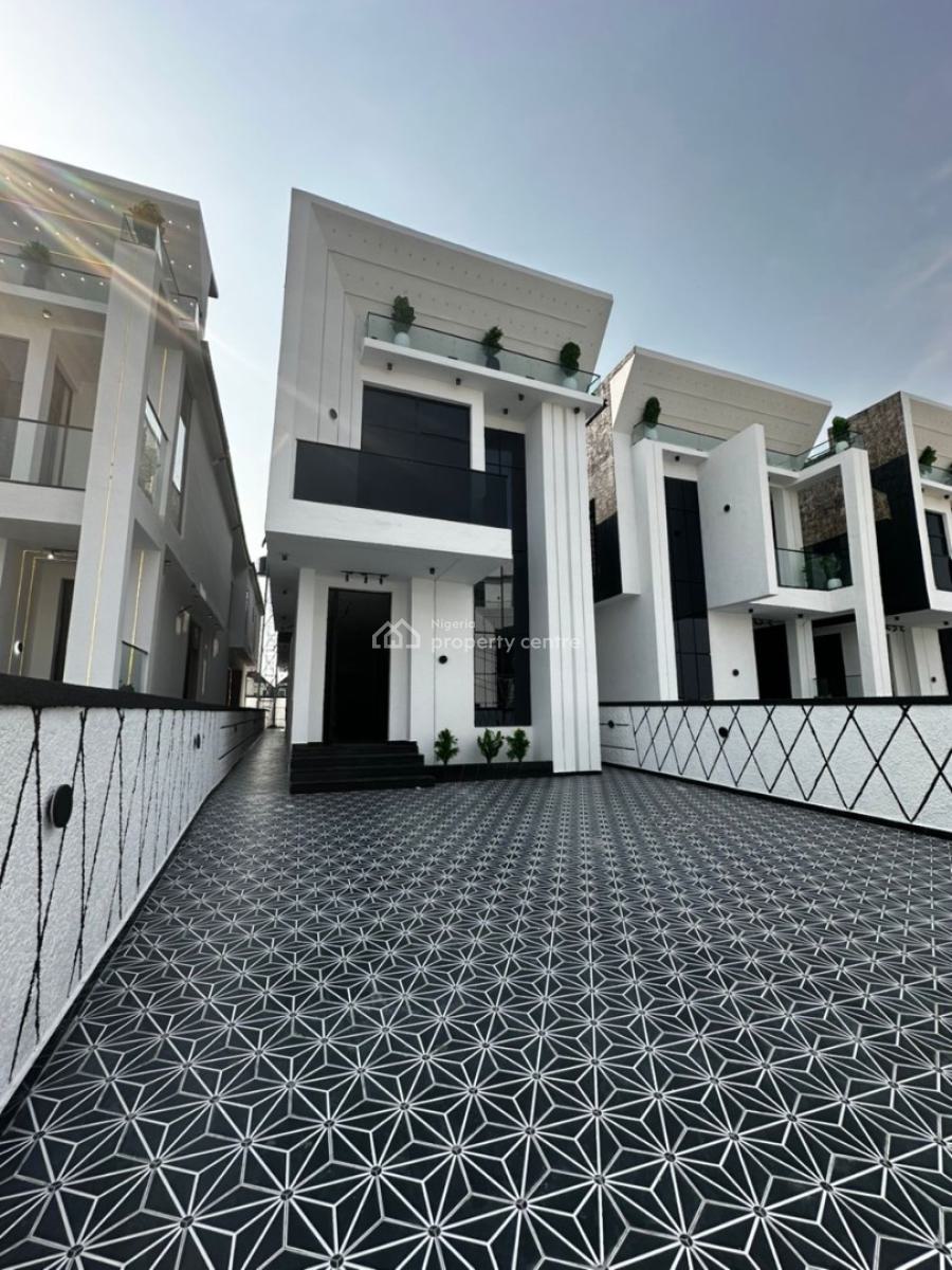 Spacious 5bedroom Detached Duplex with Pool and Bq in a Secure Estate, Chevron, Lekki, Lagos, Detached Duplex for Sale