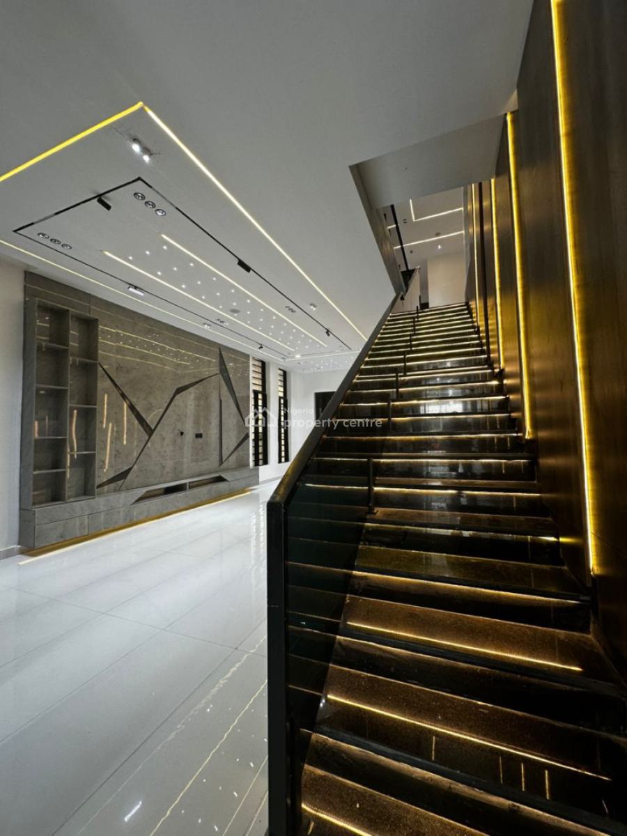 Spacious 5bedroom Detached Duplex with Pool and Bq in a Secure Estate, Chevron, Lekki, Lagos, Detached Duplex for Sale