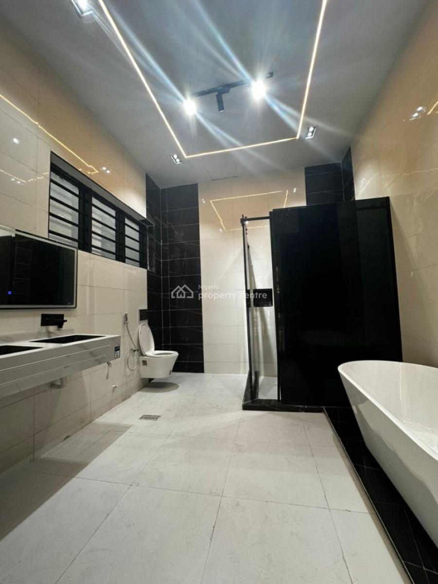 Spacious 5bedroom Detached Duplex with Pool and Bq in a Secure Estate, Chevron, Lekki, Lagos, Detached Duplex for Sale