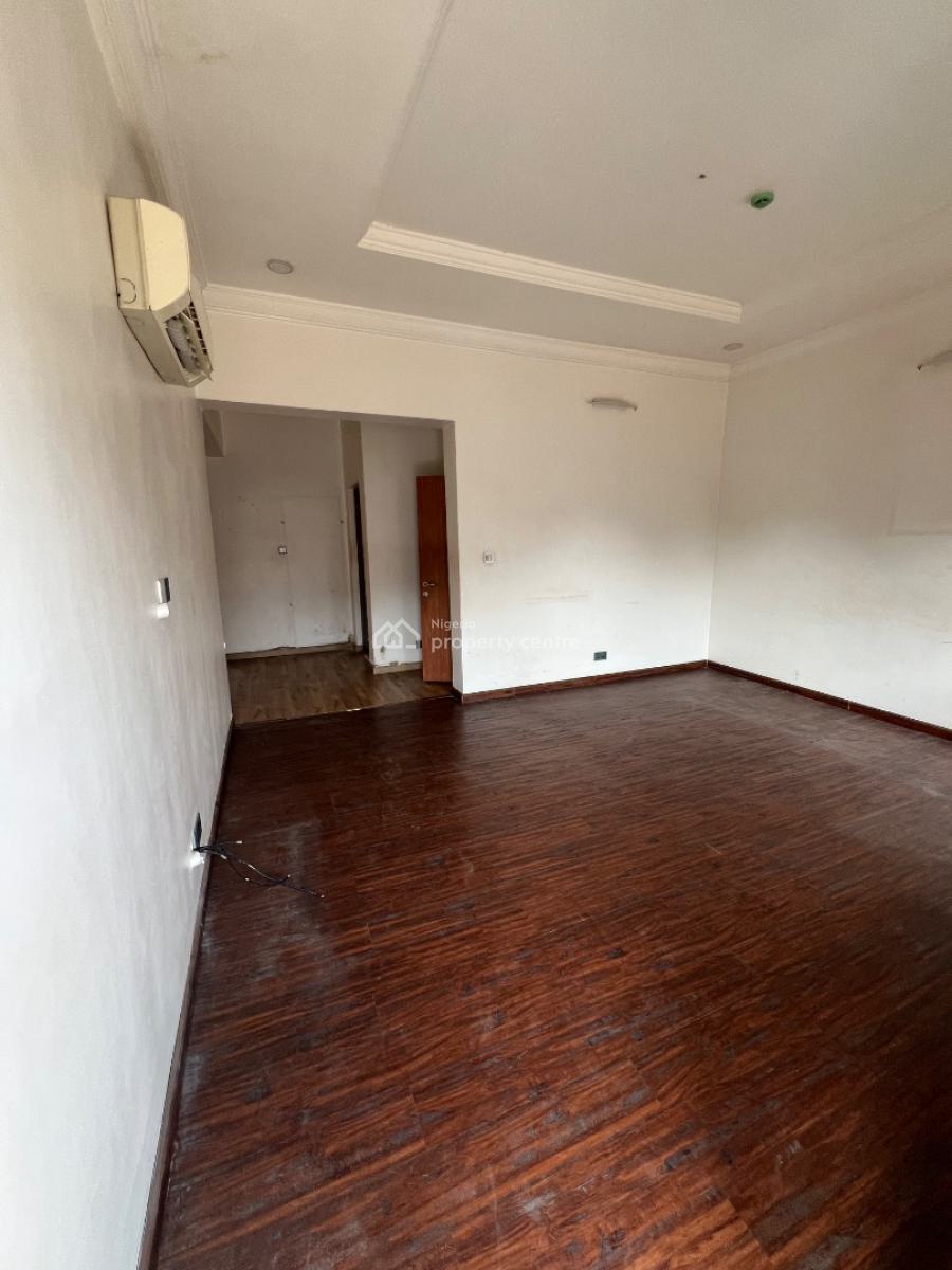 English-styled Miniflat in Bera Estate, Chevron, with 3 Acs & Inverter, Chevron, Bera Estate, Lekki Phase 1, Lekki, Lagos, Mini Flat (room and Parlour) for Rent